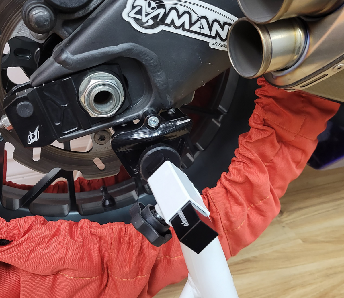 Driven Racing - DRPGPLS-6-BK - GP Lifters For Spooled Bikes - 6 mm - Black Anodized - Aprilia/Triumph/Yamaha