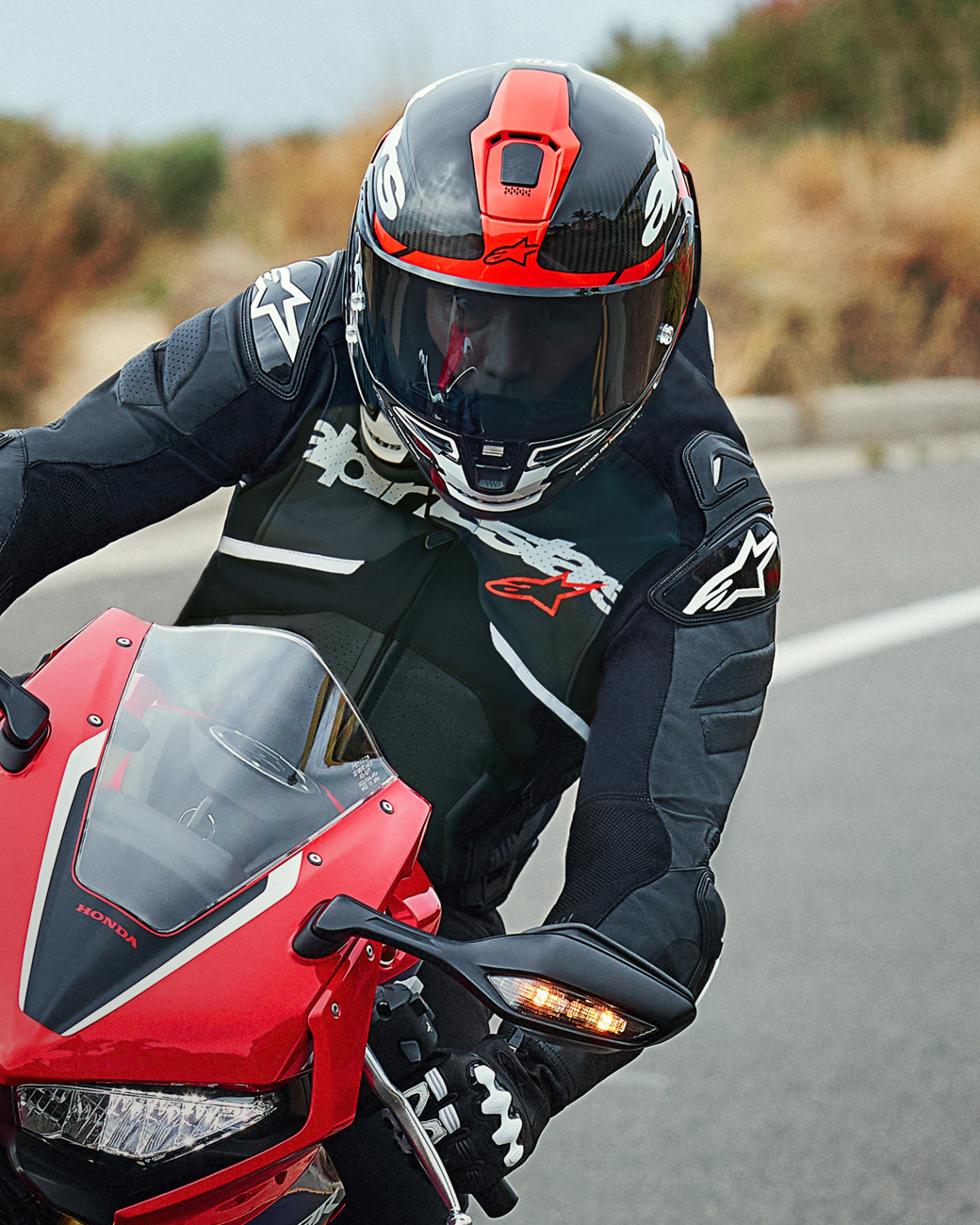 Alpinestars - Supertech R10 Helmet - Element - Carbon/Red/White