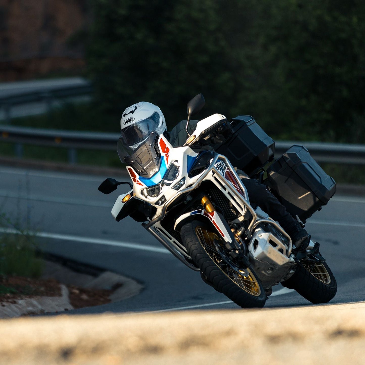 SHOEI - GT-Air 3 - WHITE