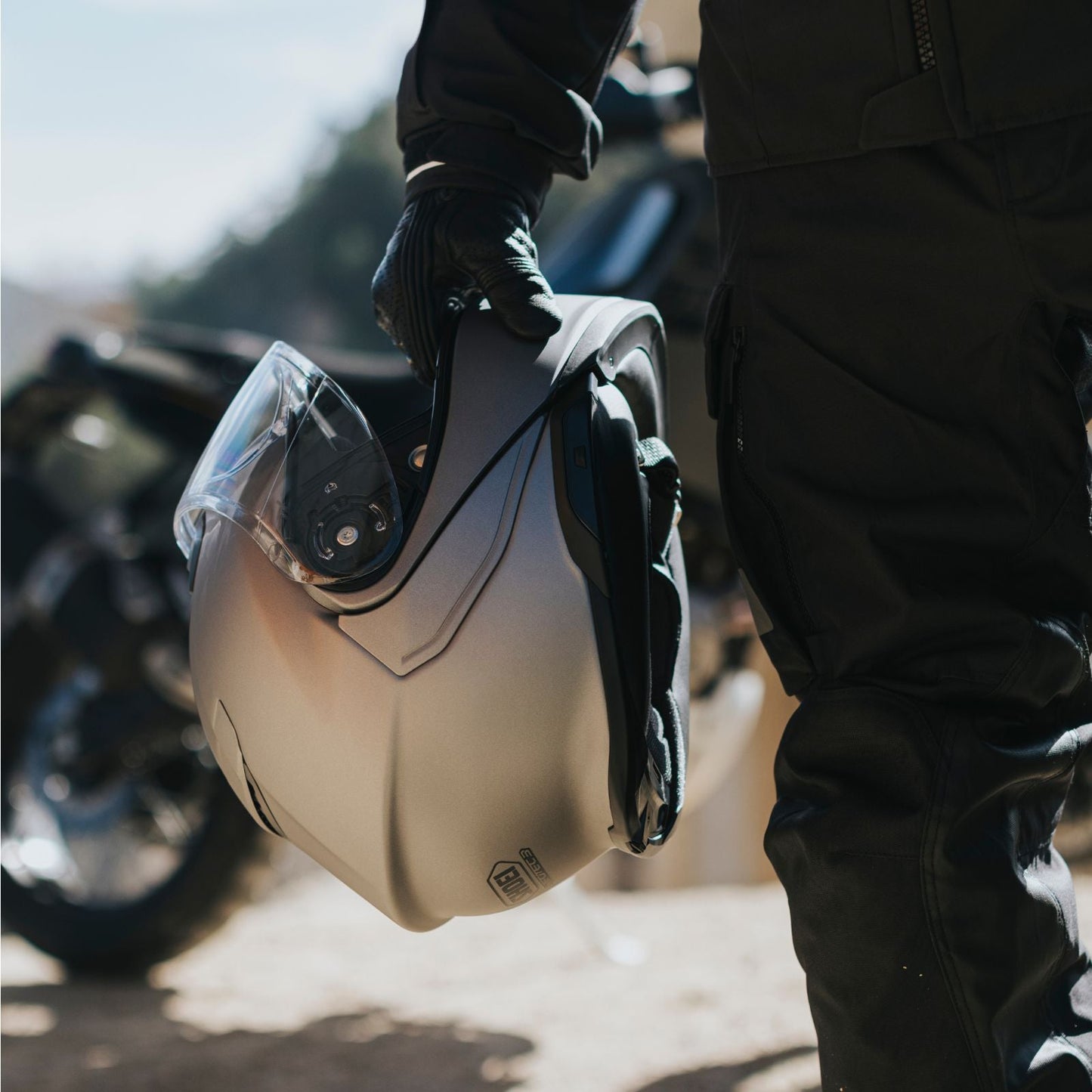 SHOEI - Neotec 3 - LIGHT SILVER