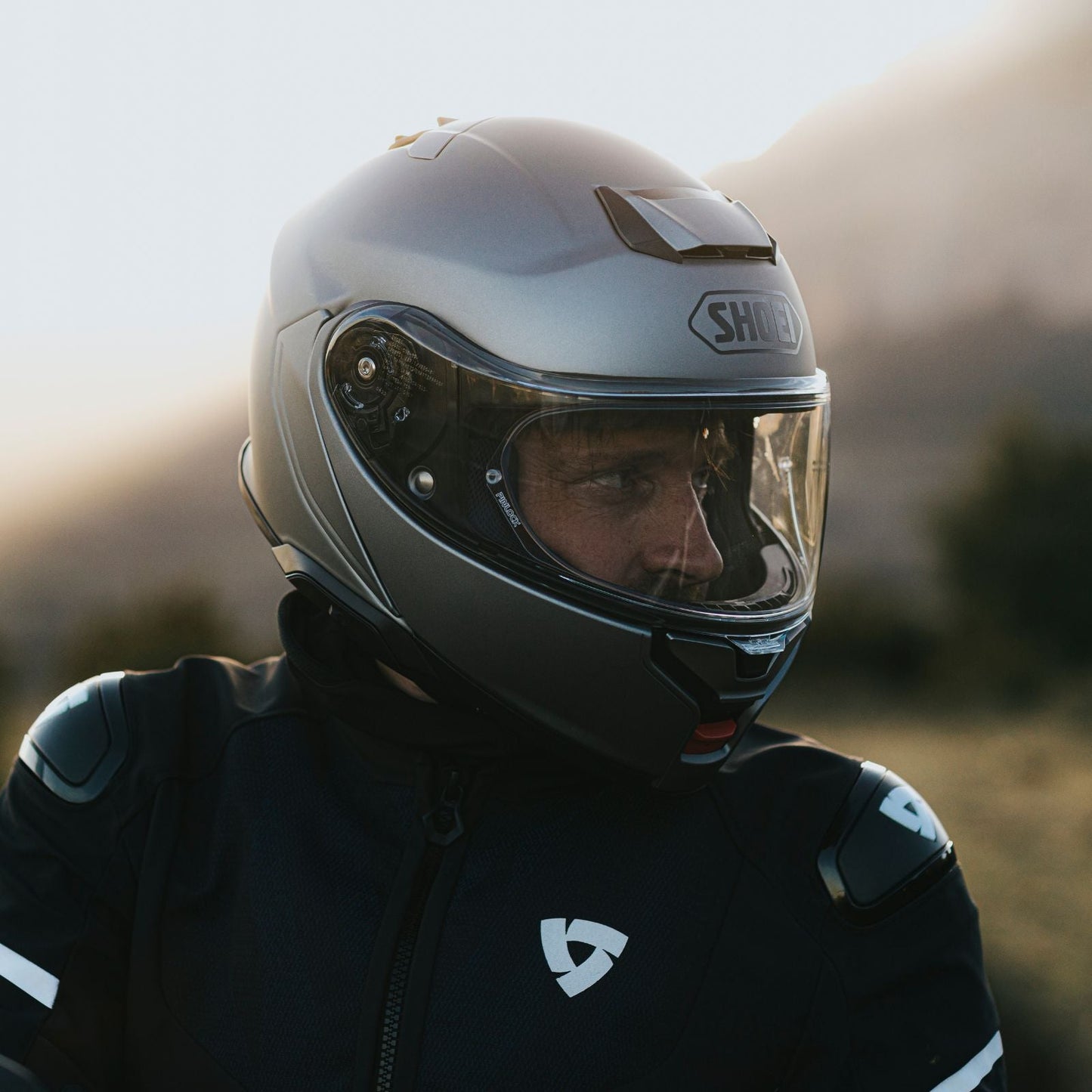 SHOEI - Neotec 3 - MATTE GREY