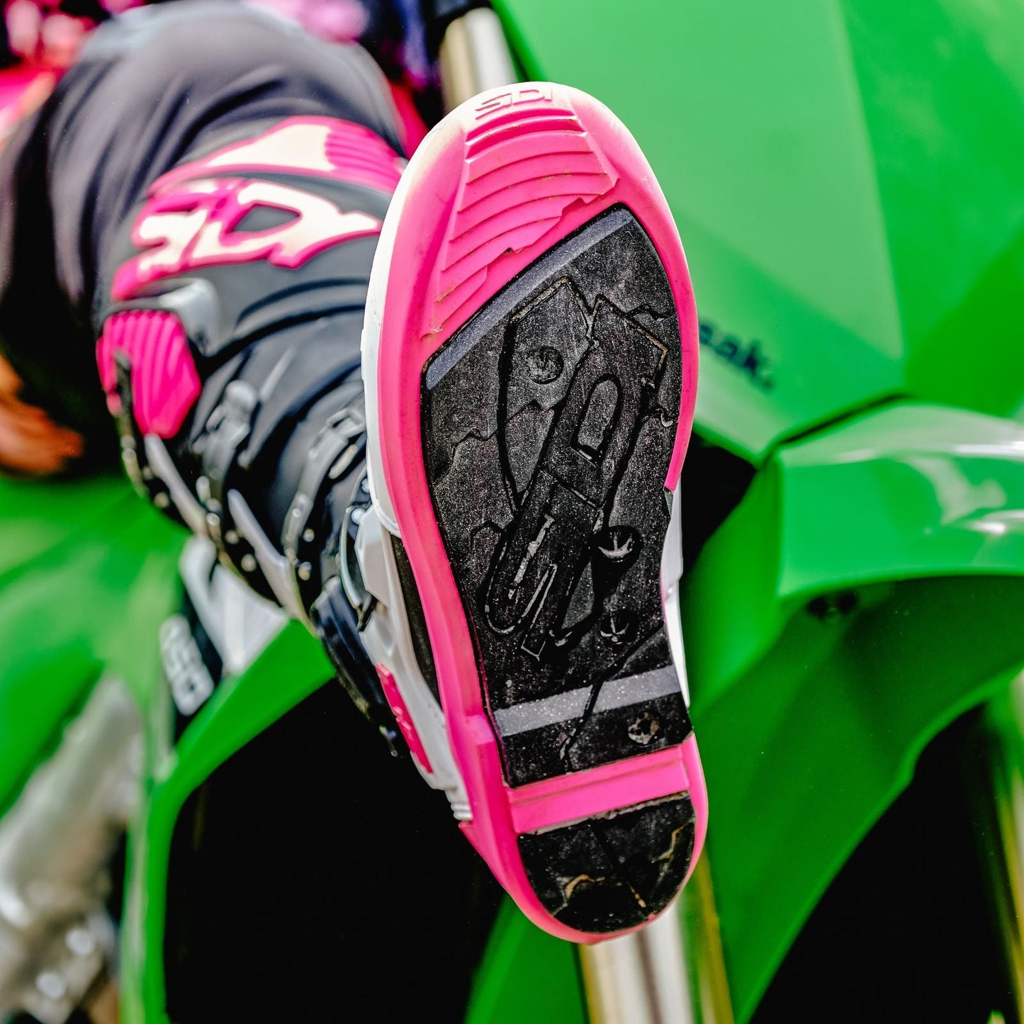 Sidi - Crossfire 3 SRS Boot - BLACK/MINT/PINK