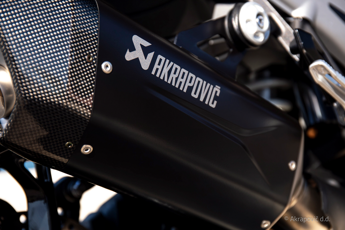 Akrapovic - S-B13SO4-HJGTBL - Slip-On Line Muffler - Titanium - Black - BMW R 1300 GS