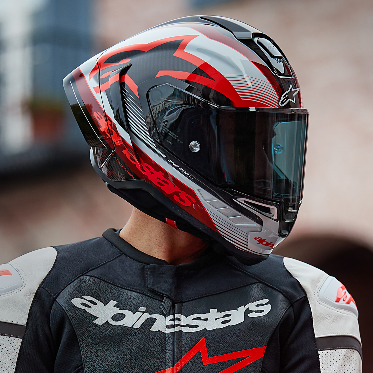 Alpinestars - Supertech R10 Helmet - Team - Black/Carbon Red/Gloss White