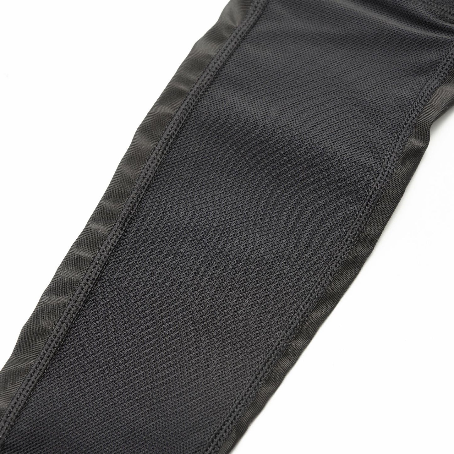 RS Taichi - STEALTH CE LV1 KNEE GUARDS SLIM TRV087